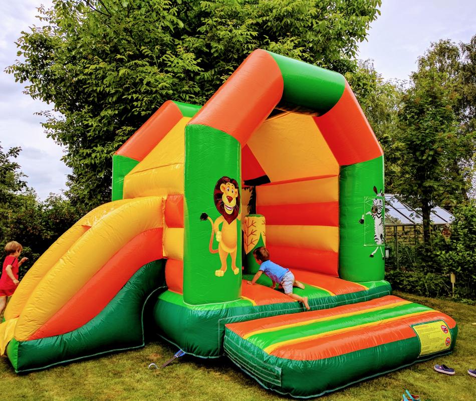 Springkasteel Sint-Ulriks-Kapelle (Dilbeek) - Dierentuin - Hilde Laebens